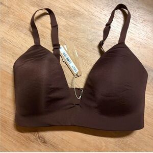 Seamless Brown Bra
